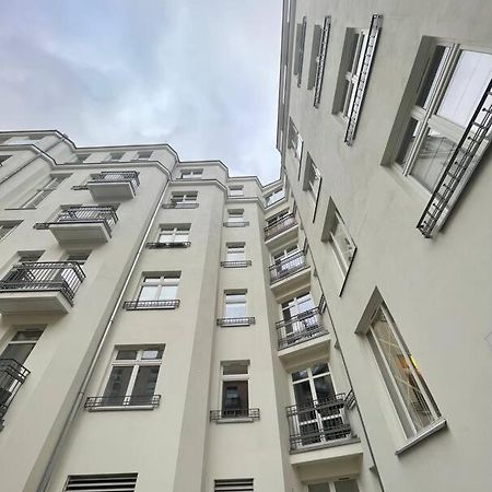 Cute Apartment Perfect For Business And Travel. Warsaw Exterior photo